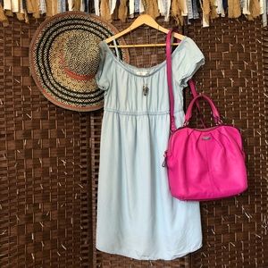 ❌SOLD ❌ Old Navy Maternity Chambray Dress